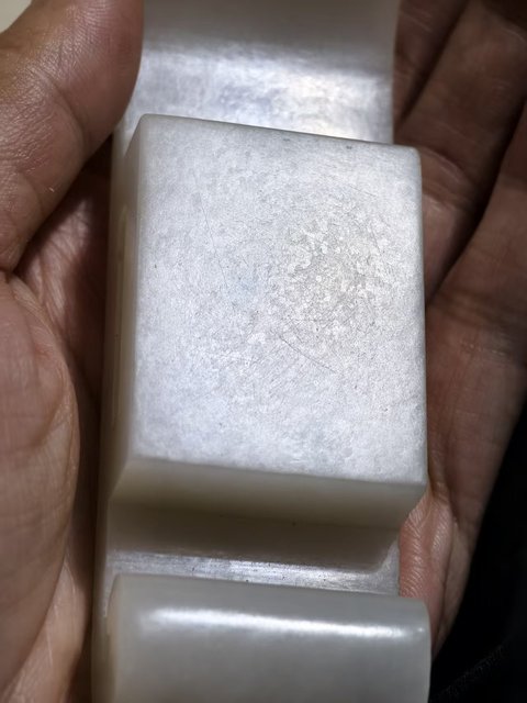 古玩玉器和田玉雕“劍璏”真品鑒賞圖