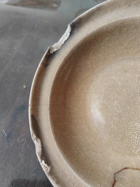 古玩陶瓷黃龍泉折沿洗真品鑒賞圖