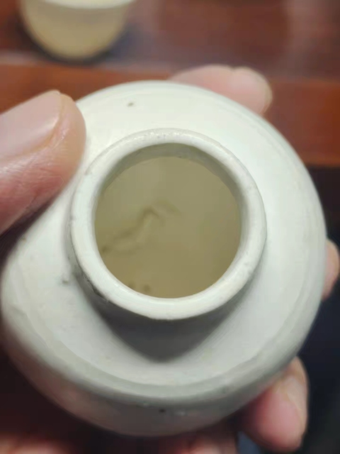 古玩陶瓷德化窯白瓷罐拍賣，當(dāng)前價格1300元