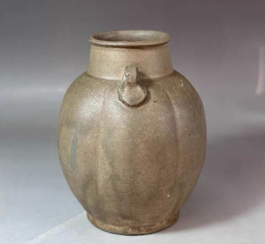 古玩陶瓷越窯系青瓷瓜楞罐真品鑒賞圖