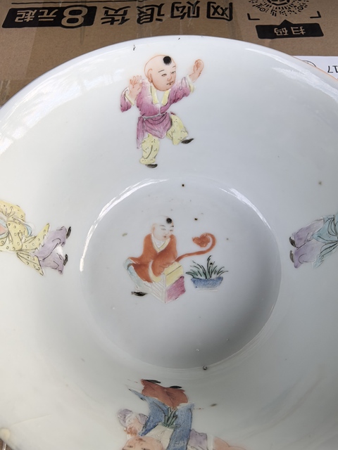 古玩陶瓷粉彩碗真品鑒賞圖