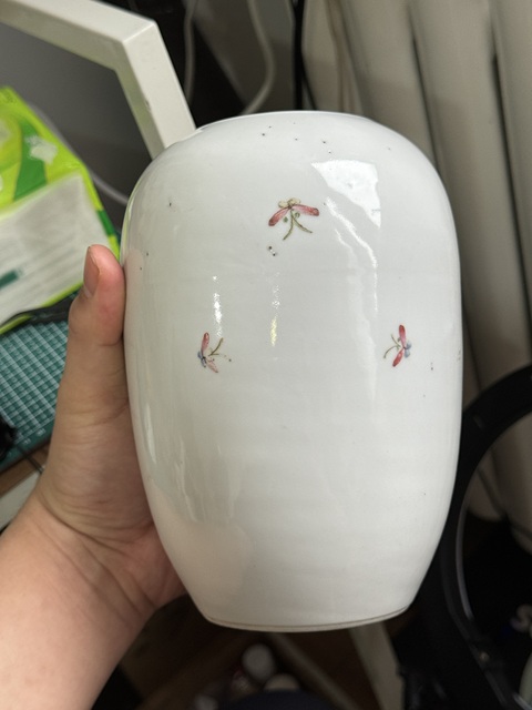 古玩陶瓷民國 粉彩庭院花卉紋罐真品鑒賞圖