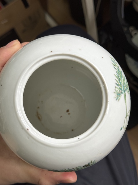 古玩陶瓷民國 粉彩庭院花卉紋罐真品鑒賞圖