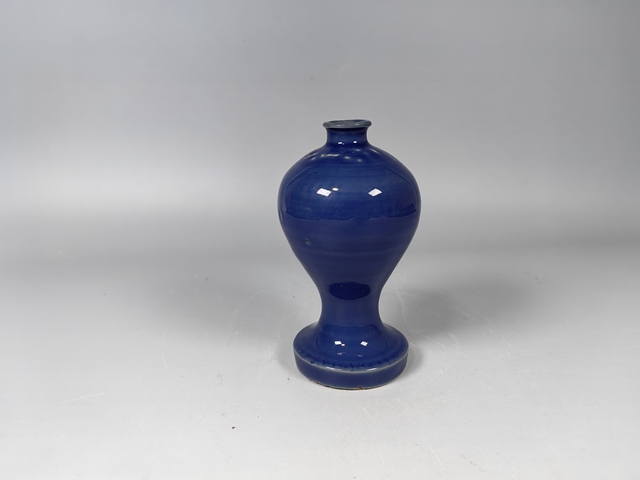古玩陶瓷晚清祭藍釉梅瓶真品鑒賞圖