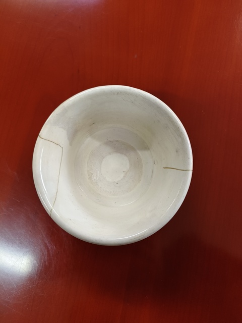 古玩陶瓷霍州窯白釉折沿茶盞真品鑒賞圖