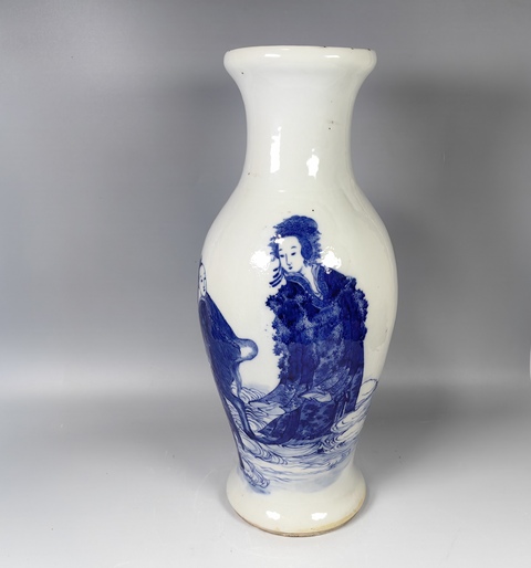 古玩陶瓷清中晚牛郎織女人物故事紋青花觀音瓶真品鑒賞圖