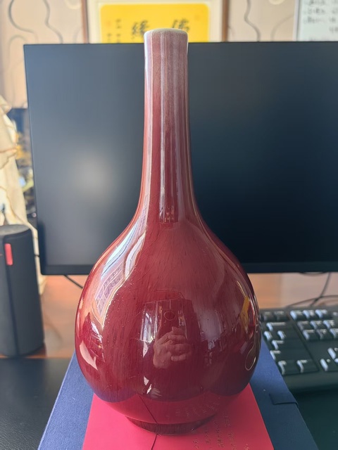 古玩陶瓷鈞紅釉膽式瓶真品鑒賞圖