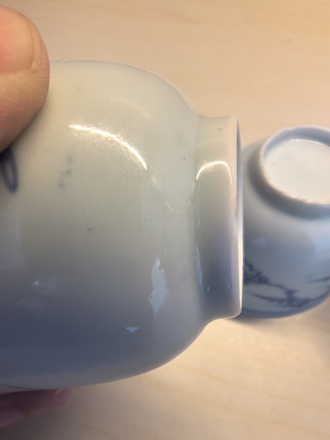 古玩陶瓷花鳥紋青花杯真品鑒賞圖