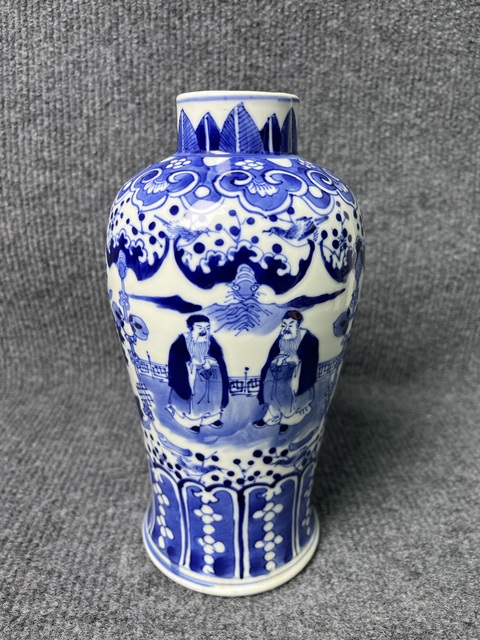 古玩陶瓷青花人物故事紋梅瓶拍賣，當前價格3588元