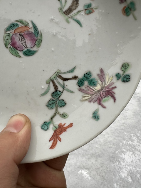 古玩陶瓷粉彩四季花卉小盤真品鑒賞圖