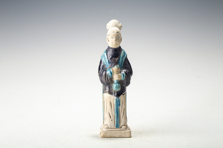 古玩陶瓷明代·琺華彩仕女俑拍賣，當前價格564元