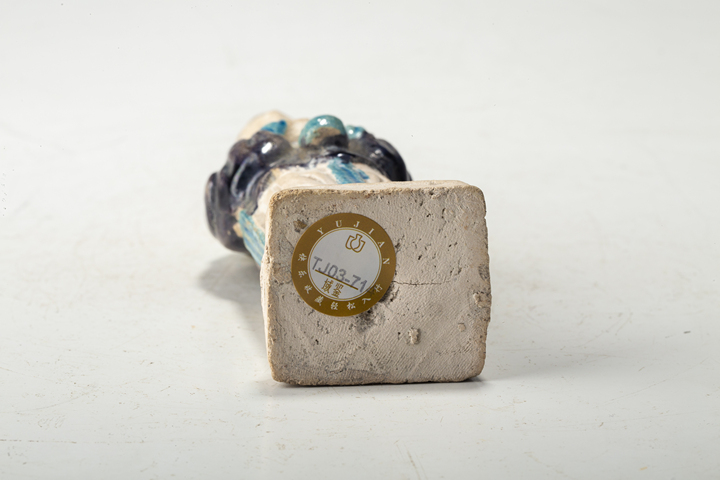 古玩陶瓷明代·琺華彩仕女俑拍賣，當前價格564元