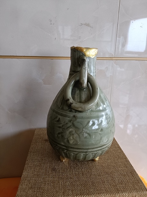 古玩陶瓷龍泉青瓷刻花雙環瓶真品鑒賞圖