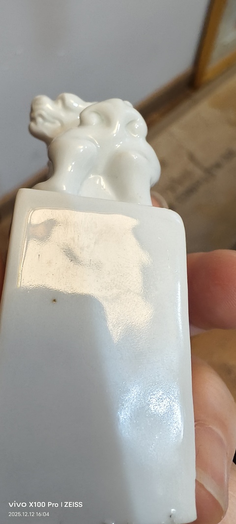 古玩陶瓷德化白瓷獅鈕方章真品鑒賞圖