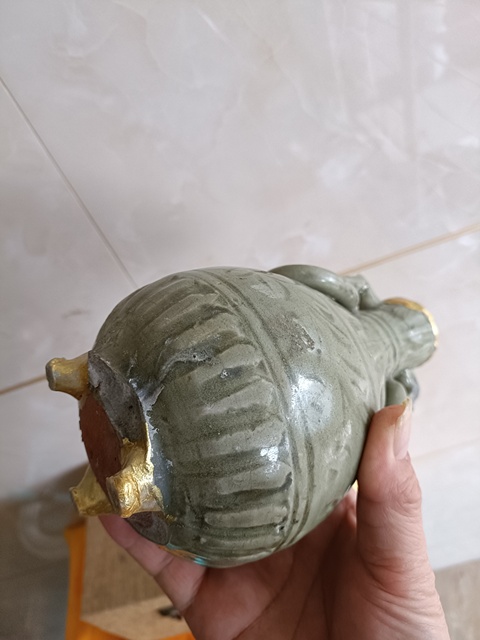 古玩陶瓷龍泉青瓷刻花雙環瓶真品鑒賞圖