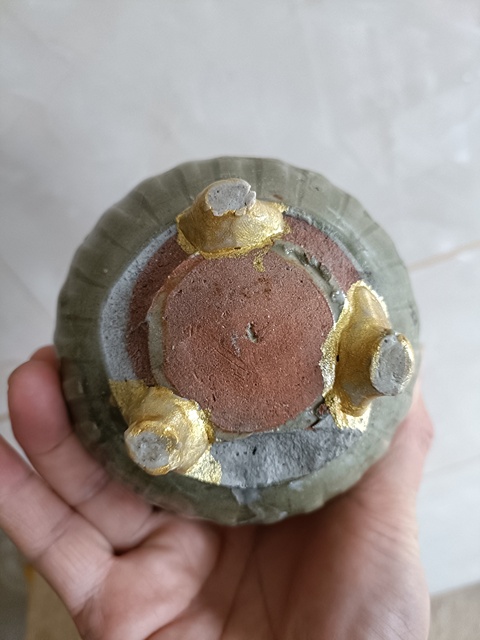 古玩陶瓷龍泉青瓷刻花雙環瓶真品鑒賞圖