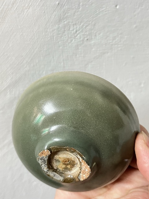 古玩陶瓷龍泉青釉束口杯真品鑒賞圖