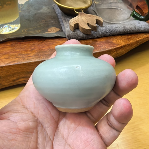 古玩陶瓷龍泉青瓷水盂真品鑒賞圖