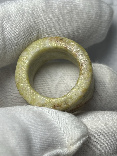 古玩玉器戒指真品鑒賞圖