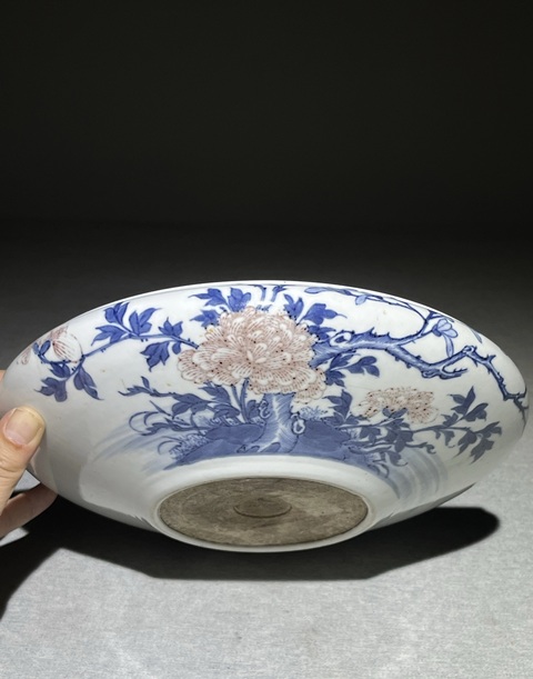 古玩陶瓷青花釉里紅蝶戀花水洗真品鑒賞圖