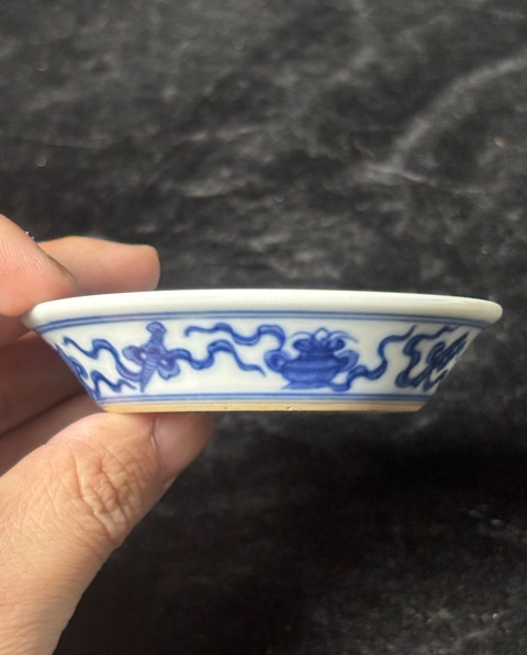 古玩陶瓷青花五福捧壽紋盤真品鑒賞圖