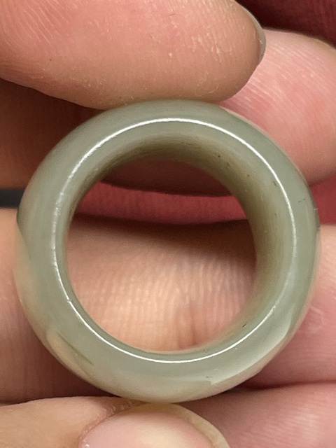 古玩玉器和田玉雕“素紋扳指”真品鑒賞圖