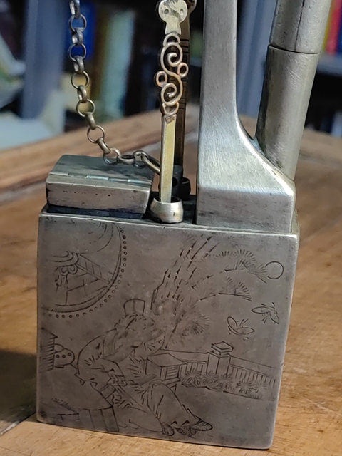 古玩銅器水煙袋拍賣，當前價格500元