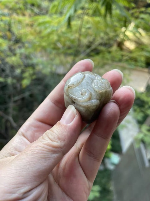 古玩玉器螭龍扭印章真品鑒賞圖