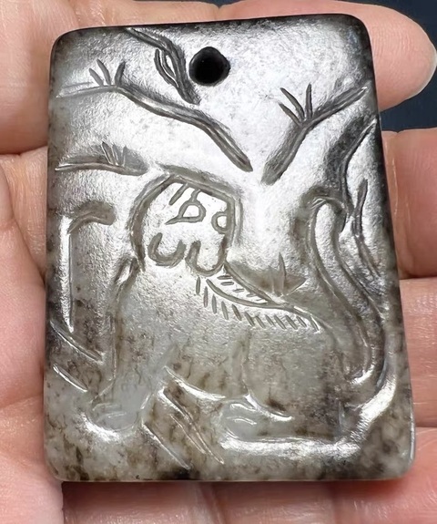 古玩玉器和田玉虎牌真品鑒賞圖