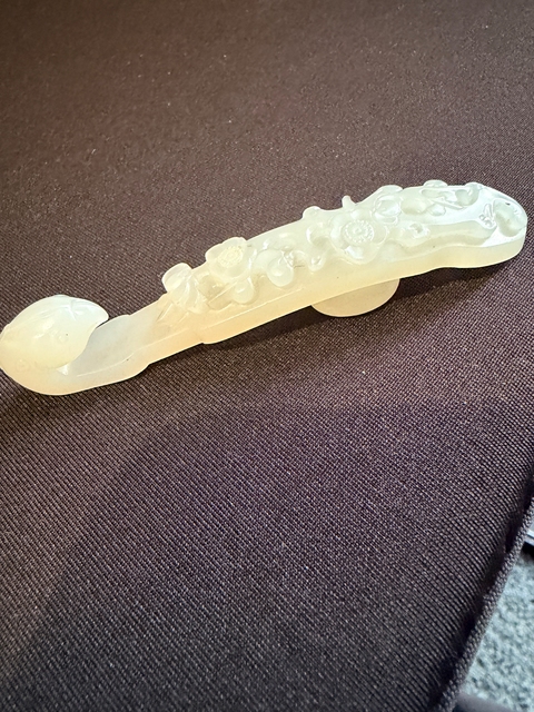 古玩玉器清代花卉紋鳳首玉帶鉤真品鑒賞圖