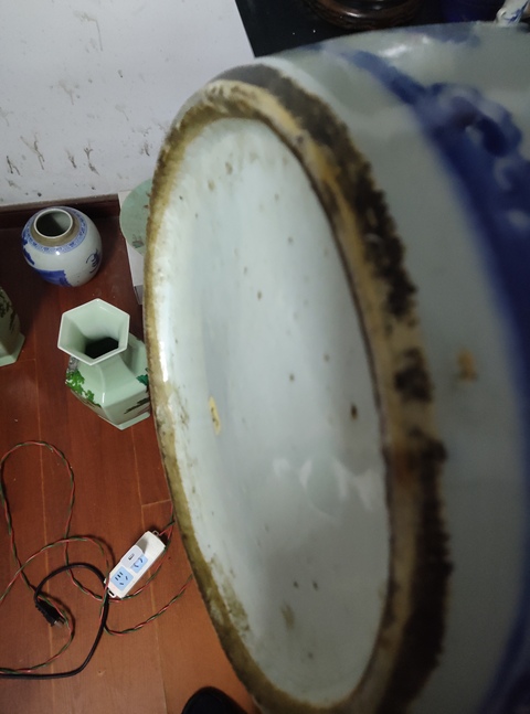 古玩陶瓷青花獅子紋罐真品鑒賞圖