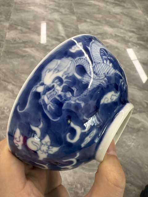 古玩陶瓷清晚期龍紋碗真品鑒賞圖