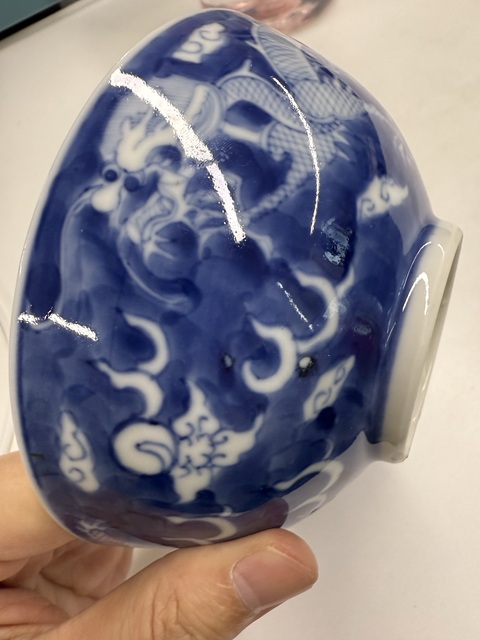 古玩陶瓷清晚期龍紋碗真品鑒賞圖