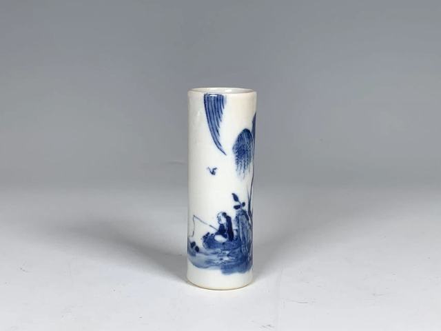 古玩陶瓷清晚期·青花柳下垂釣圖香筒拍賣，當(dāng)前價(jià)格2472元