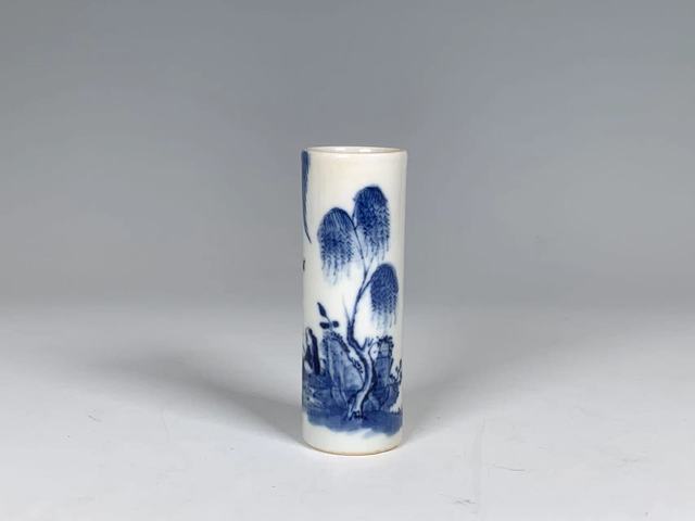 古玩陶瓷清晚期·青花柳下垂釣圖香筒拍賣，當(dāng)前價(jià)格2472元