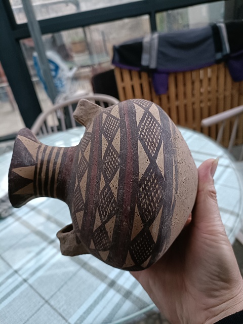 古玩陶瓷館藏級珍品馬家窯文化·馬廠類型棱形網格紋雙耳罐拍賣，當前價格2980元