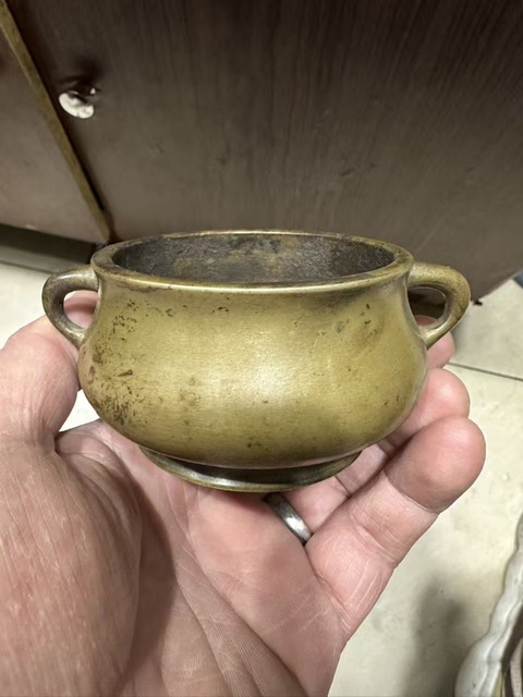 古玩銅器爐子拍賣，當前價格4000元