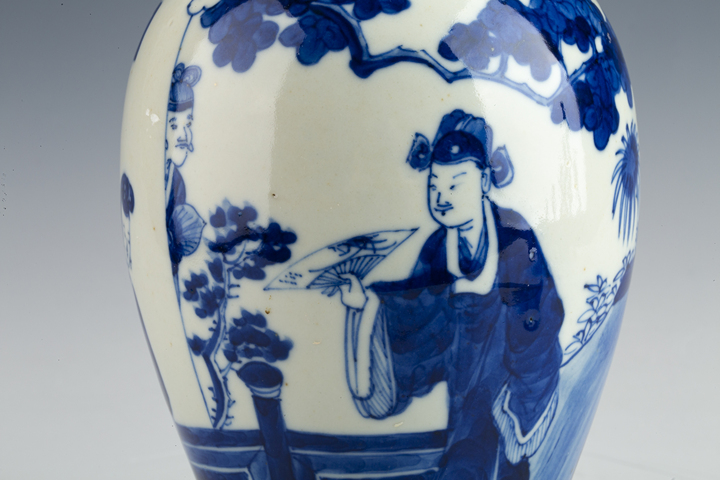 古玩陶瓷清晚·青花人物故事紋雞腿瓶拍賣，當前價格2304元