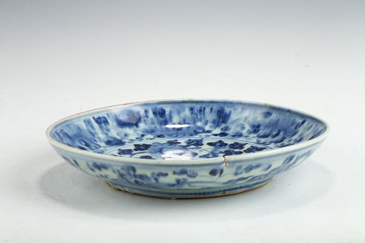 古玩陶瓷明空白期·青花鳳凰牡丹紋盤拍賣，當前價格2304元