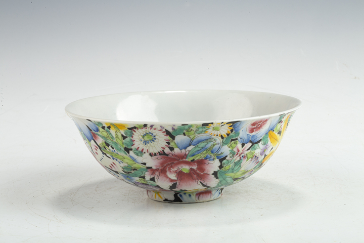 古玩陶瓷民國·粉彩百花不落地紋碗一對真品鑒賞圖