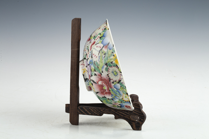 古玩陶瓷民國·粉彩百花不落地紋碗一對真品鑒賞圖