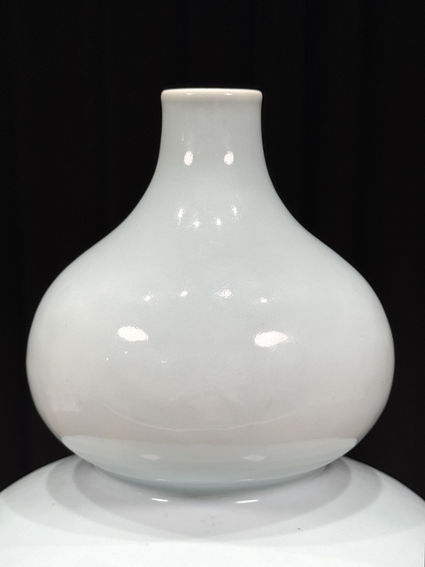 古玩陶瓷晚清民國仿乾隆粉青釉葫蘆瓶真品鑒賞圖