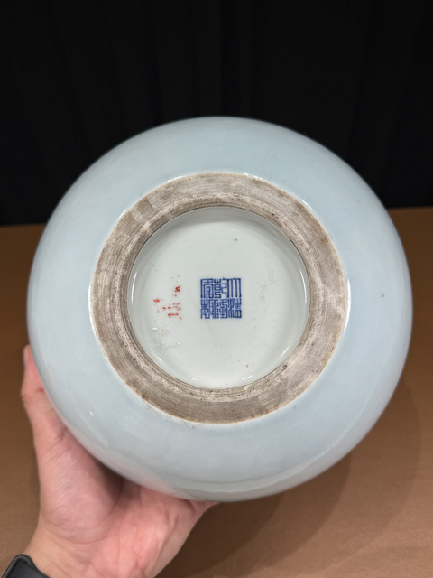 古玩陶瓷晚清民國仿乾隆粉青釉葫蘆瓶真品鑒賞圖