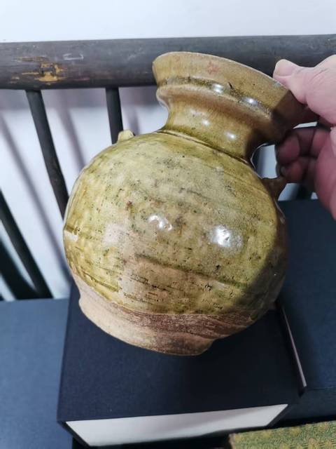 古玩陶瓷隋唐雙系盤口青釉罐拍賣，當(dāng)前價(jià)格1000元