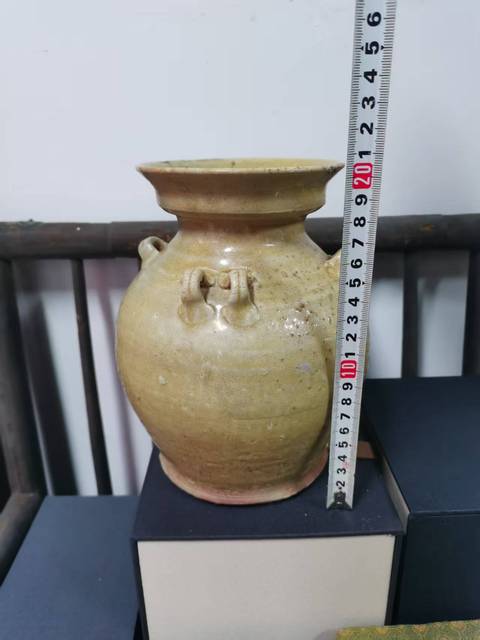 古玩陶瓷青釉盤口多系罐真品鑒賞圖