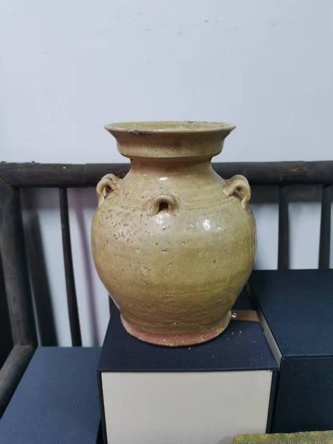 古玩陶瓷青釉盤口多系罐真品鑒賞圖