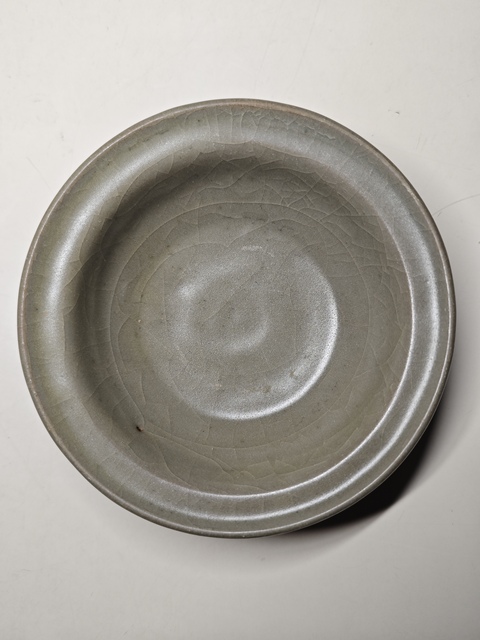 古玩陶瓷龍泉青瓷折沿洗真品鑒賞圖