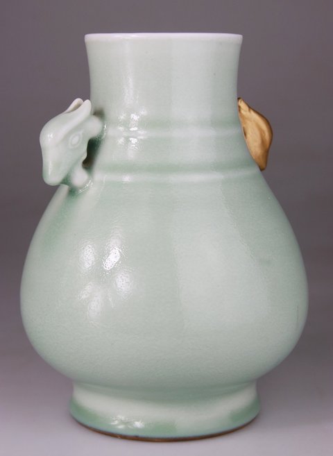 古玩陶瓷清晚期青釉雙耳尊真品鑒賞圖