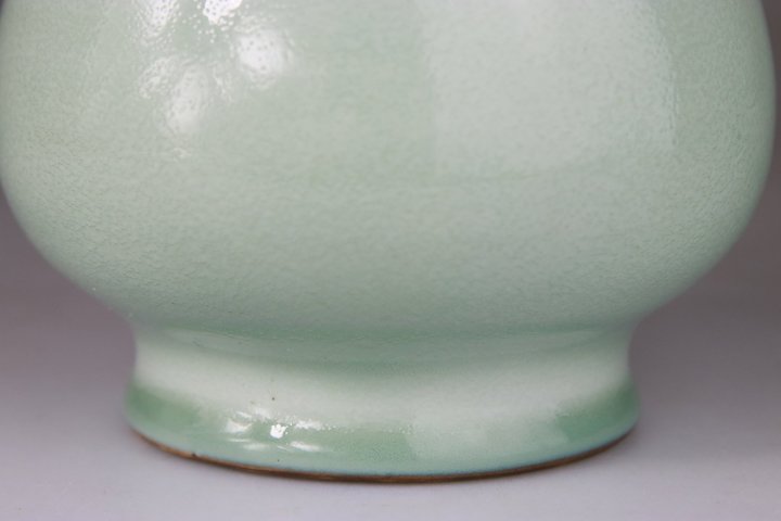 古玩陶瓷清晚期青釉雙耳尊真品鑒賞圖