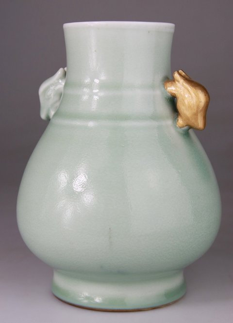 古玩陶瓷清晚期青釉雙耳尊真品鑒賞圖